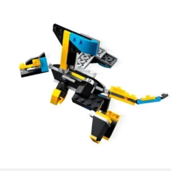 Lego Creator 3 in 1 Robot New - Picture 9 of 9